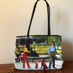 Bueno Wearable Art Toteables Purse